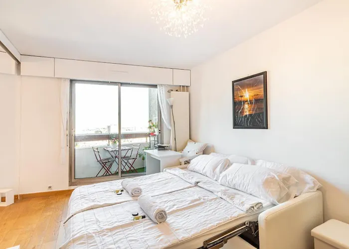 Guestready - Clear Sunshine Near Pantheon *